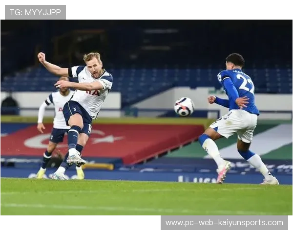 英超豪掷十八亿欧打造黑马劲旅埃弗顿低迷表现令人担忧 英超豪掷十八亿欧打造黑马劲旅埃弗顿低迷表现令人担忧