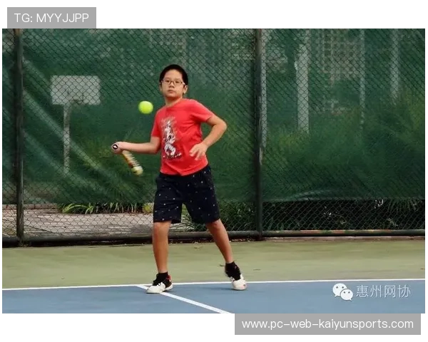 网球职业化路径:从业余到职业的关键节点 网球职业化路径:从业余到职业的关键节点