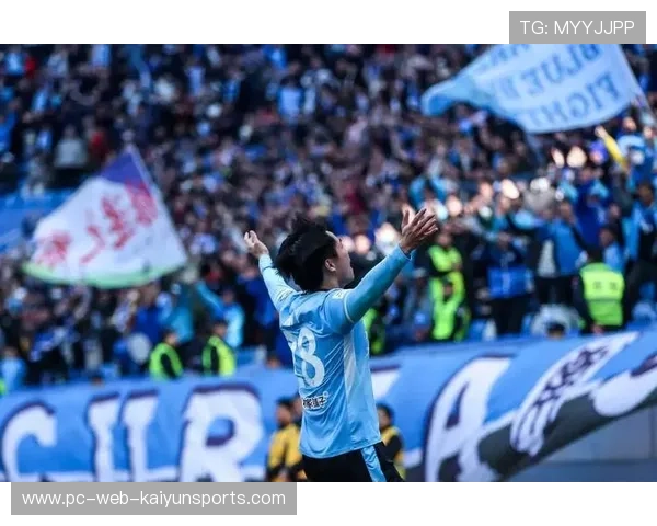 罗竞大连英博首秀即助攻，锋线默契快速形成