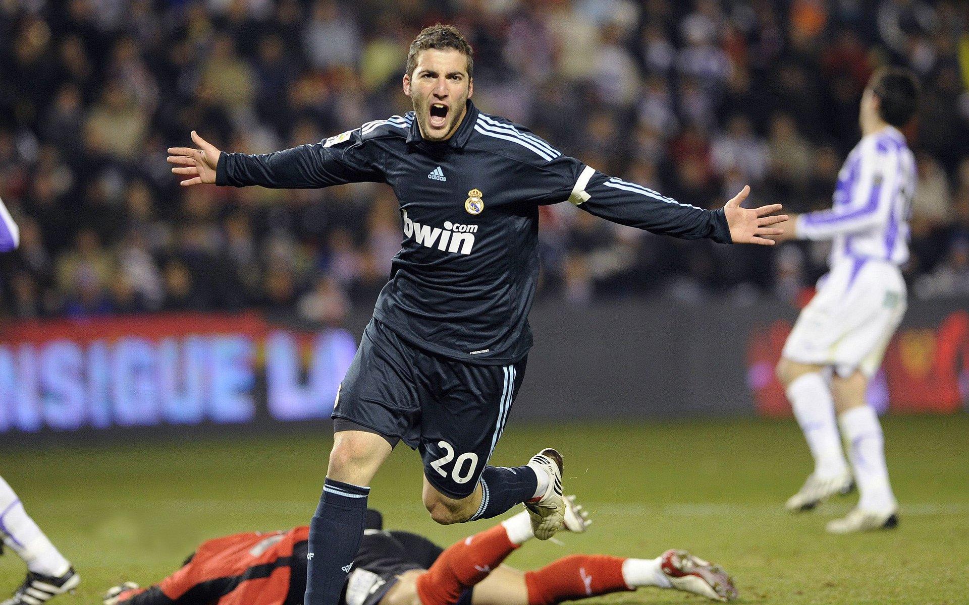 体育赛事直播互动升级，体育赛事转播平台