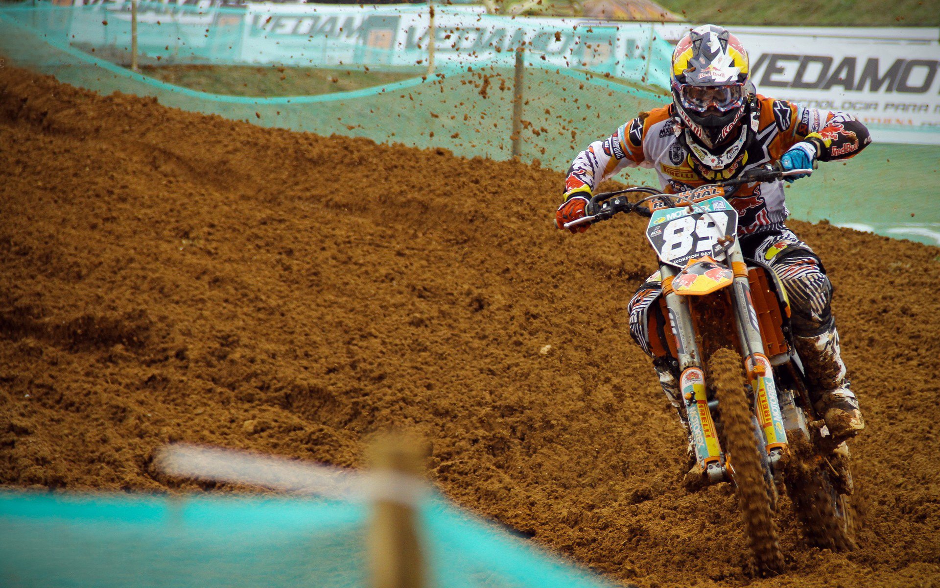 世界拳击职业赛事中国站 重量级新星强势KO对手成功卫冕,世界拳击联赛